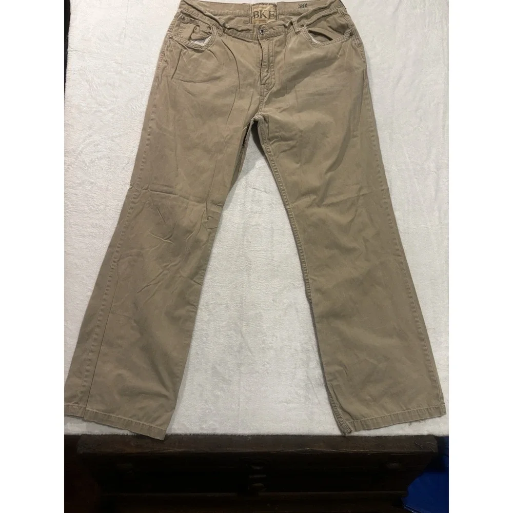 BKE Buckle Mens Pants 38X Khaki Chino Flat Front Uniform Solid Raw Hem‎